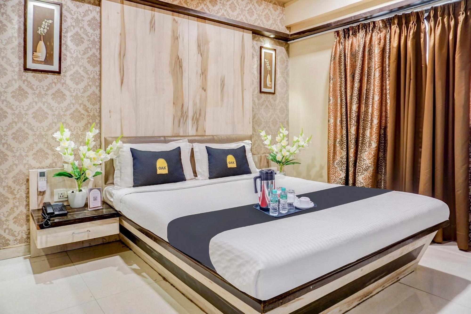 Hotel Hight Krone A Family Hotel Near Igi Airport Delhi New Delhi Buitenkant foto